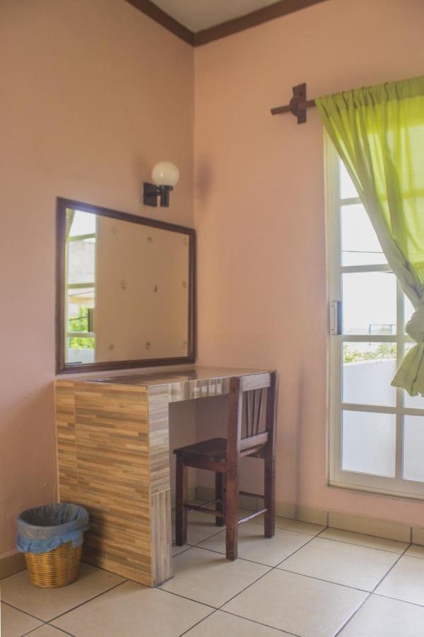 Hotel Casa Juanita 푸에르토 에스콘디도 외부 사진