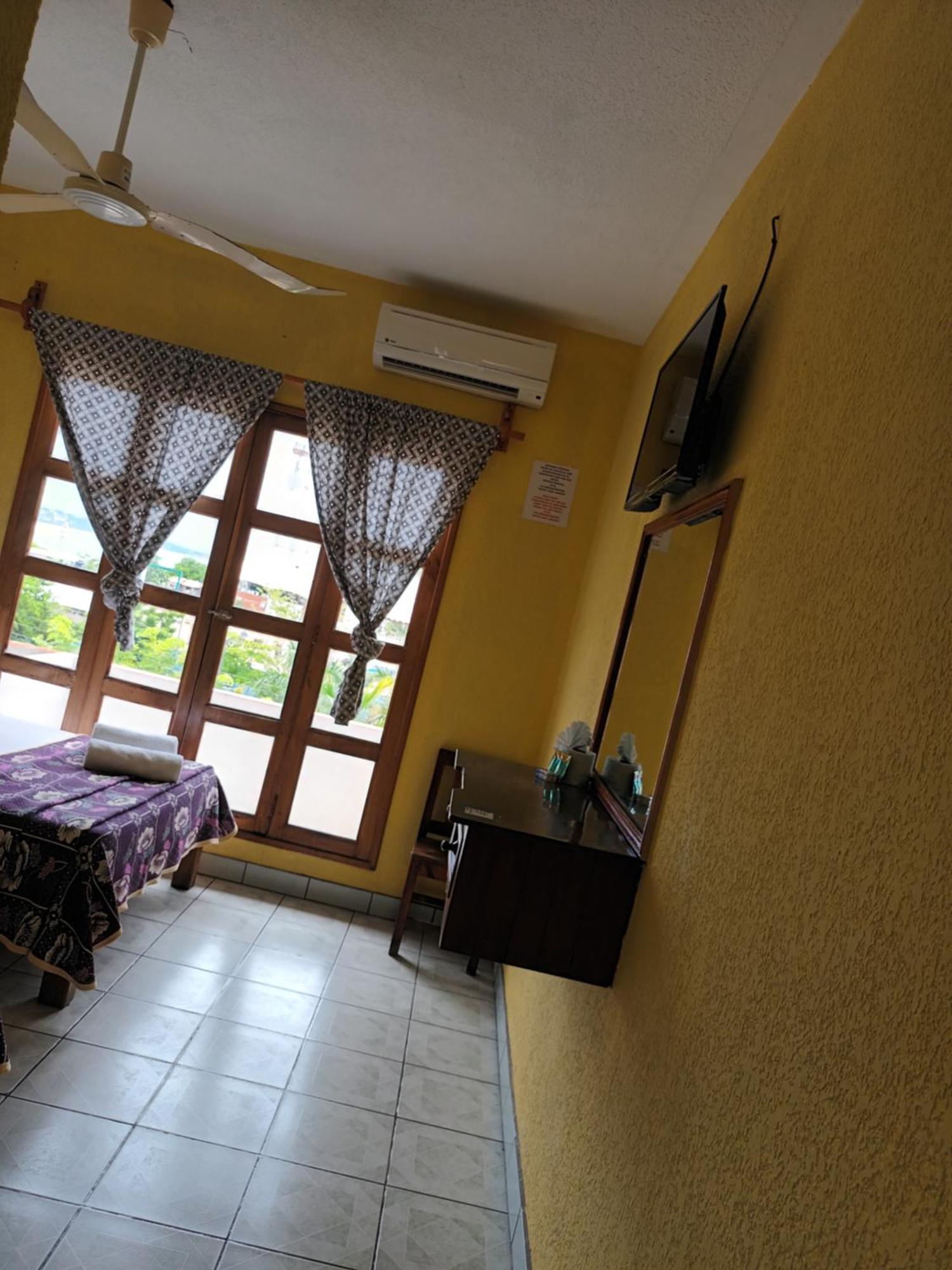 Hotel Casa Juanita 푸에르토 에스콘디도 외부 사진